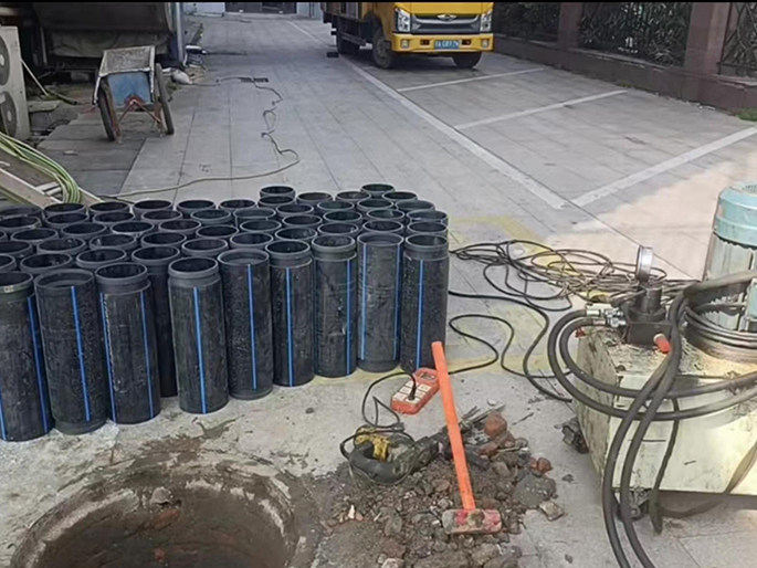 渭滨PE置换管厂家 DN315置换管 非开挖管短管置换